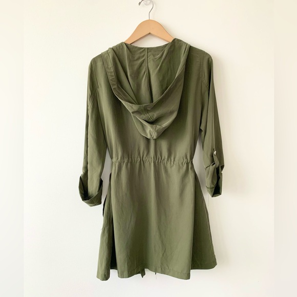 H&M Divided Olive Green Roll Sleeve Drawstring Utility Jacket Trench Coat Size 4 - Picture 2 of 2
